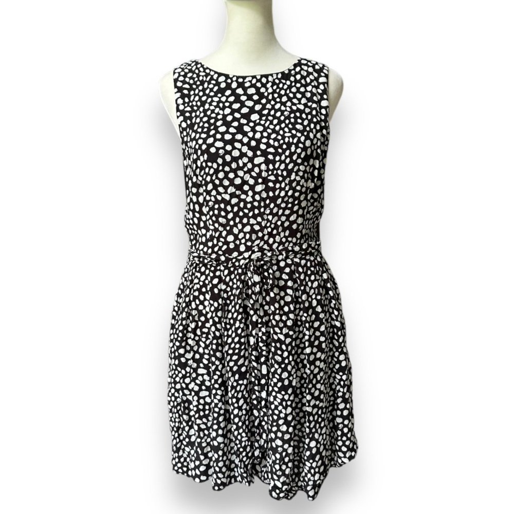 Zara Trafaluc Black & White Spotted Tie-Waist Sleeveless Skater Dress | Medium